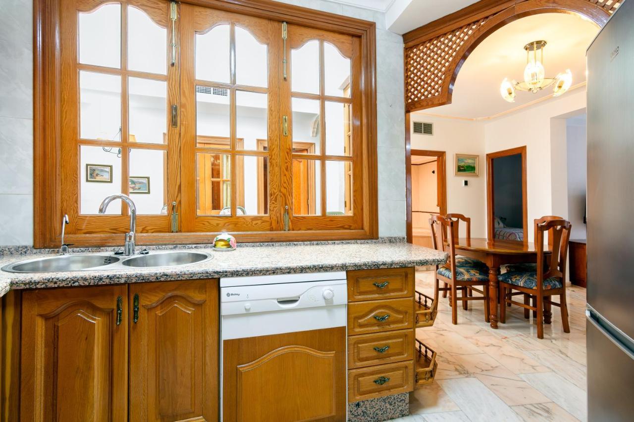 Casa Lola Centro De * Nerja
